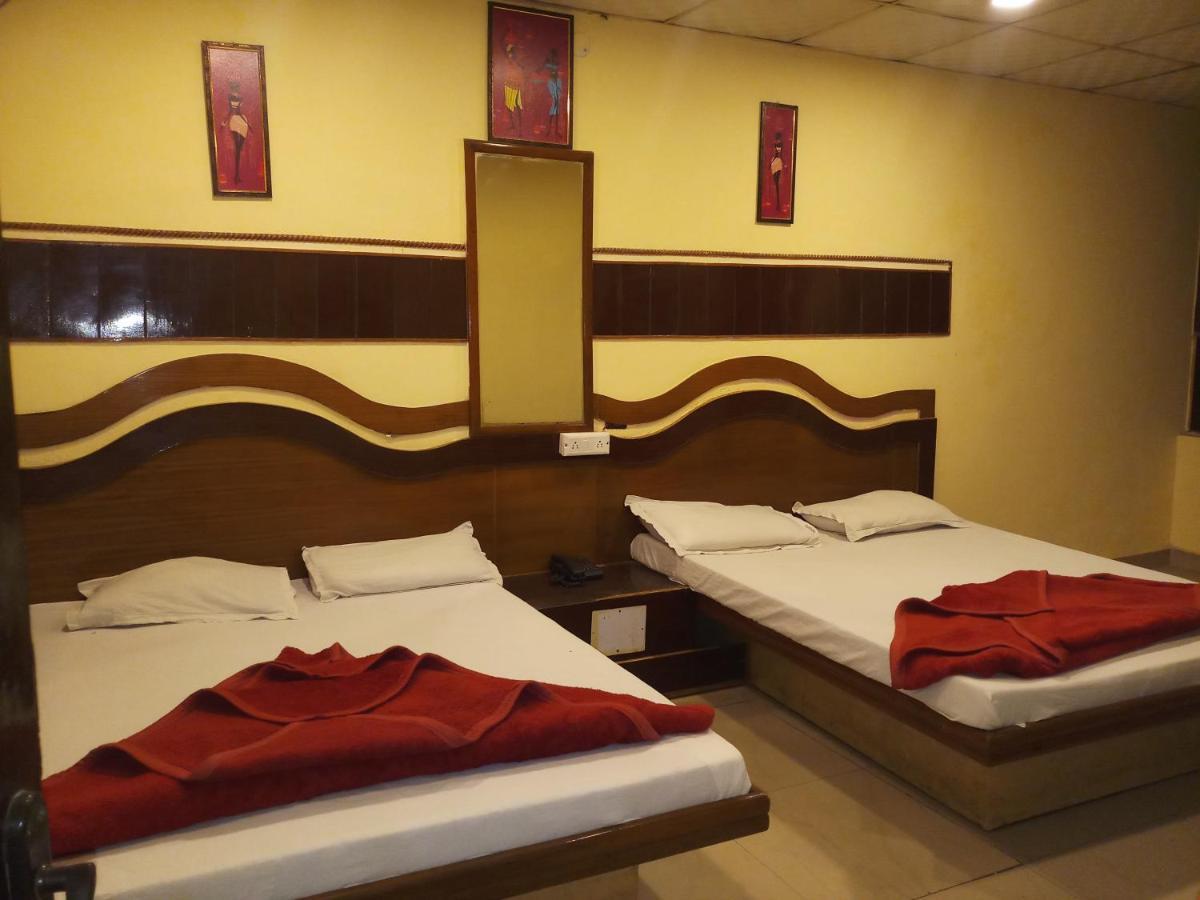 Hotel Diplomat Inn New Delhi Luaran gambar